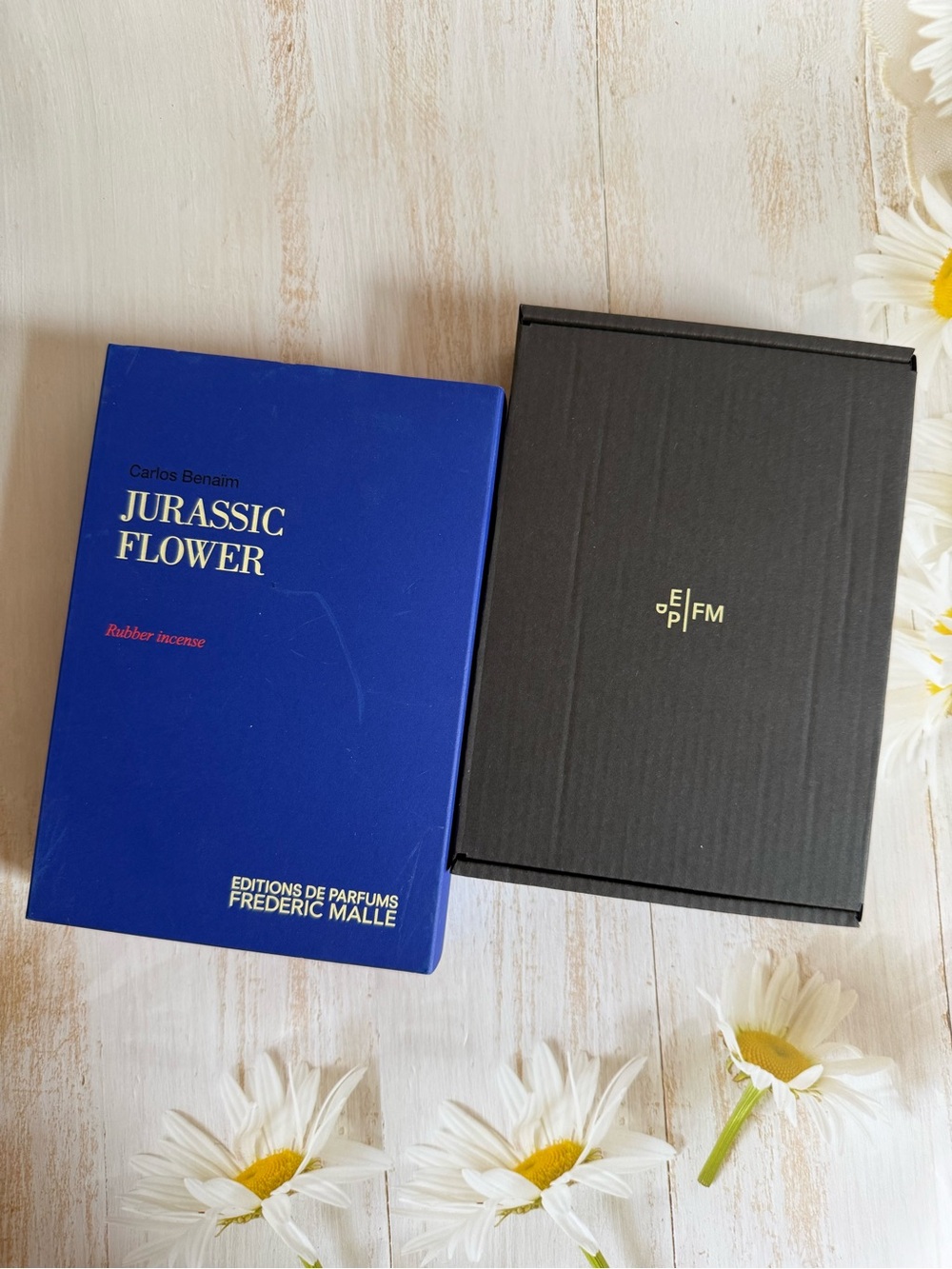 Frederic Malle Jurassic Flower Rubber Incense For Car/ Home/ Closet, 4.2oz*3 NIB
